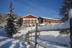 Ferienwohnungen auf dem Bauernhof Schornhof