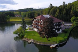 Hotel Am Wolfsgrubenersee
