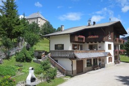 Garni + Ferienwohnungen Juri