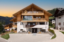 Chalet Maria Apartments