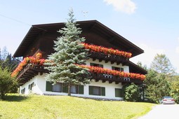Bed & Breakfast Aiding
