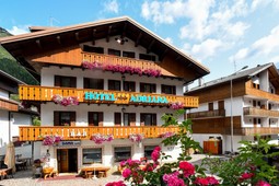 Hotel Adriana