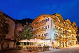 Garni-Hotel + Appartamenti Esperia