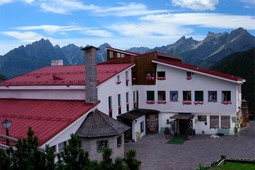 Hotel La Caminatha