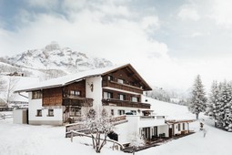 Ferienwohnungen Roda de Ciar