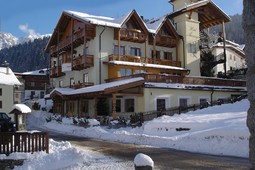 Hotel Almazzago