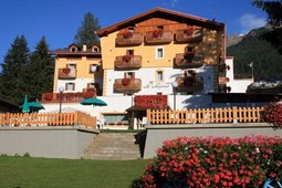 Hotel Alpino & Blue Bay