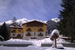 Hotel Alpino & Blue Bay