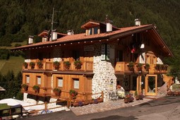 Hotel Chalet Genziana