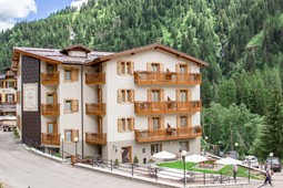 Residence Hotel Santa Maria - piscina e wellness