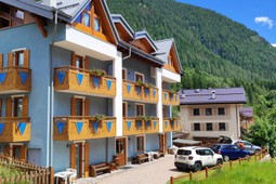 Pejo Apartments