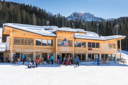 Italian ski and snowboard school Marilleva