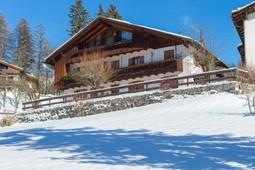 Apartments Stayincortina