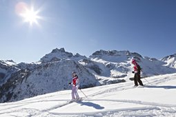 Scuola sci e snowboard Dolomites Rèba