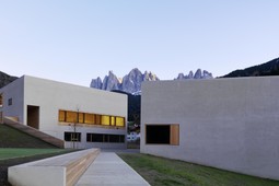 Naturpark Puez-Geisler (Besucherzentrum)