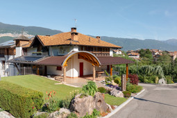 B&B + Appartamenti in agriturismo Golden Pause