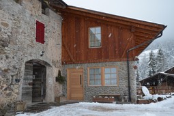 Farmhouse Hotel + Apartments Maso Forcola