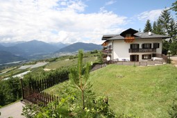 Farmhouse apartments Leonardelli Pio