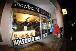 Noleggio sci e snowboard 6punto9 SnowHouse