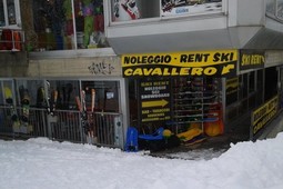 Ski and snowboard rental Cavallero