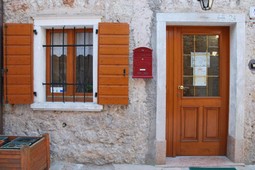 Appartamenti Corona Pietro