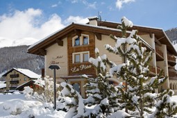 Hotel Flora