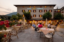 Hotel Combolo
