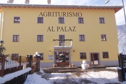 B&B + Appartamenti in agriturismo Al Palaz