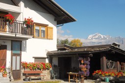 Farmhouse apartments Plan d'Avie