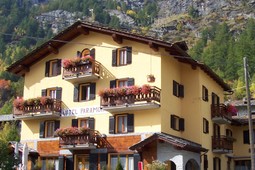 Hotel Paramont