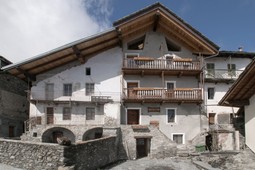 Ferienwohnungen Lo Ni di Candolle