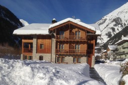 B&B-Hotel Les Montagnards