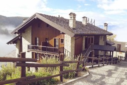 Hotel Maison Cly