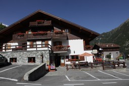 Hotel Santa San