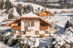 Ferienwohnungen Arjentel Lodge