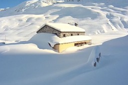 Alpine Dortoir Lo Refuge dey Fond