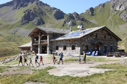 Mountain hut with rooms Mont Fallere