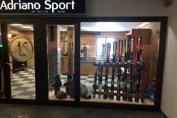 Skiverleih und Ski Service Adriano Sport