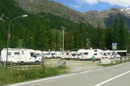 Equipped camper area Tschaval