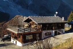 La Grolla Chalet Restaurant