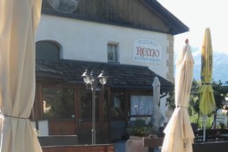 Restaurant and Pizza Remo