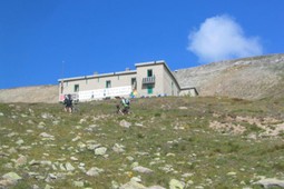 Rifugio con camere Passo di Cassana