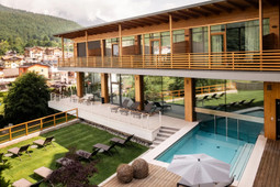 Corona Dolomites Hotel