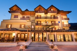 Family & Wellness Hotel Serena