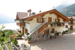 Ferienwohnungen La Dama del Lago