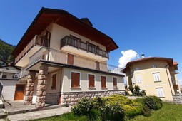 Appartamenti Casa Adamello