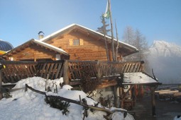 Rifugio Ütia Col dl’ Ancona