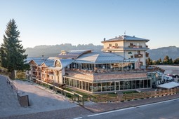 Hotel Montana