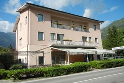 Hotel Miralaghi