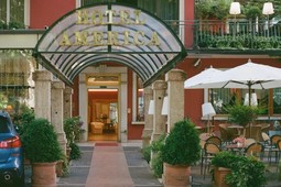 Hotel America